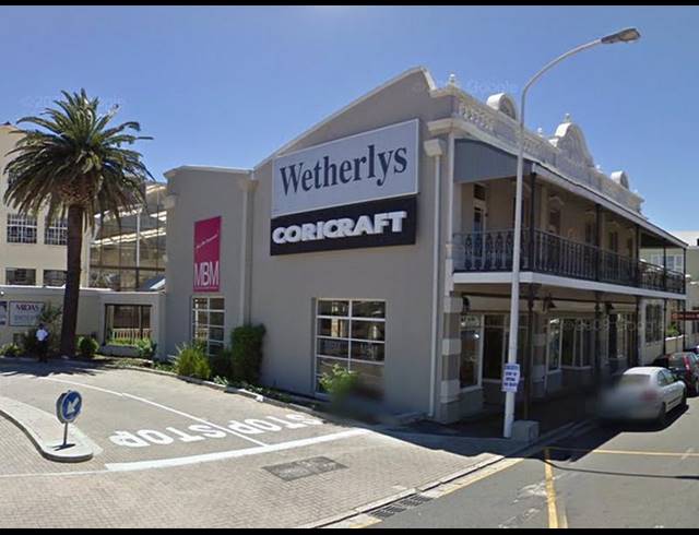 72M² OFFICE TO LET IN WOODSTOCK